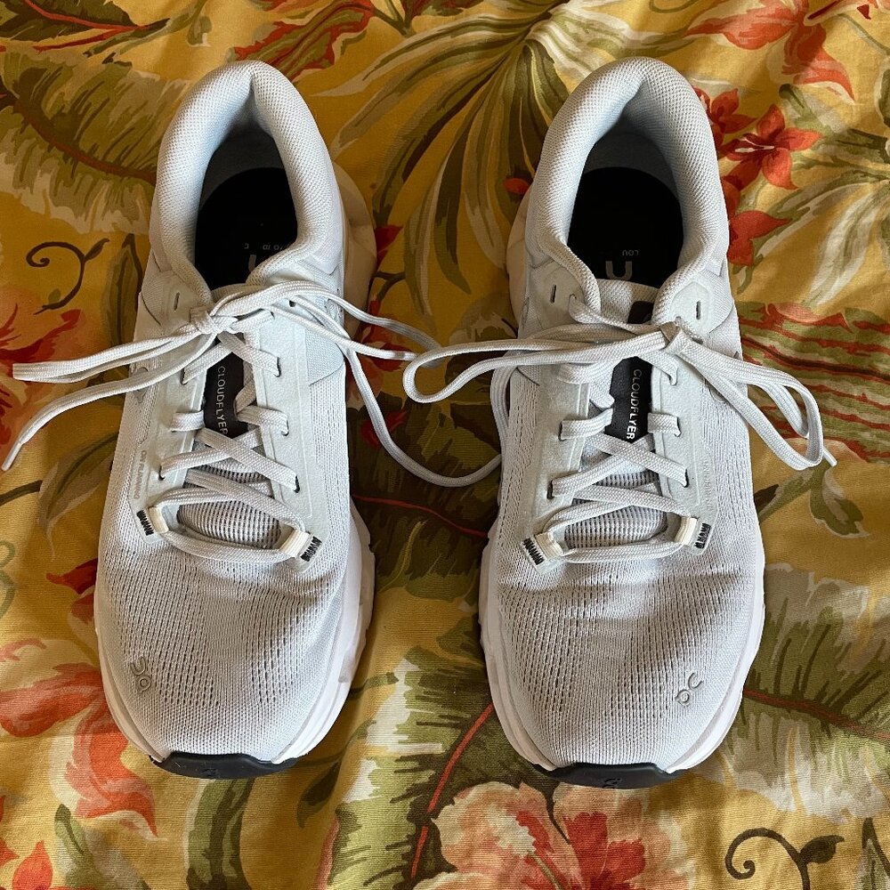 On "Cloudflyer 5"  running shoe, women's  size W9.
